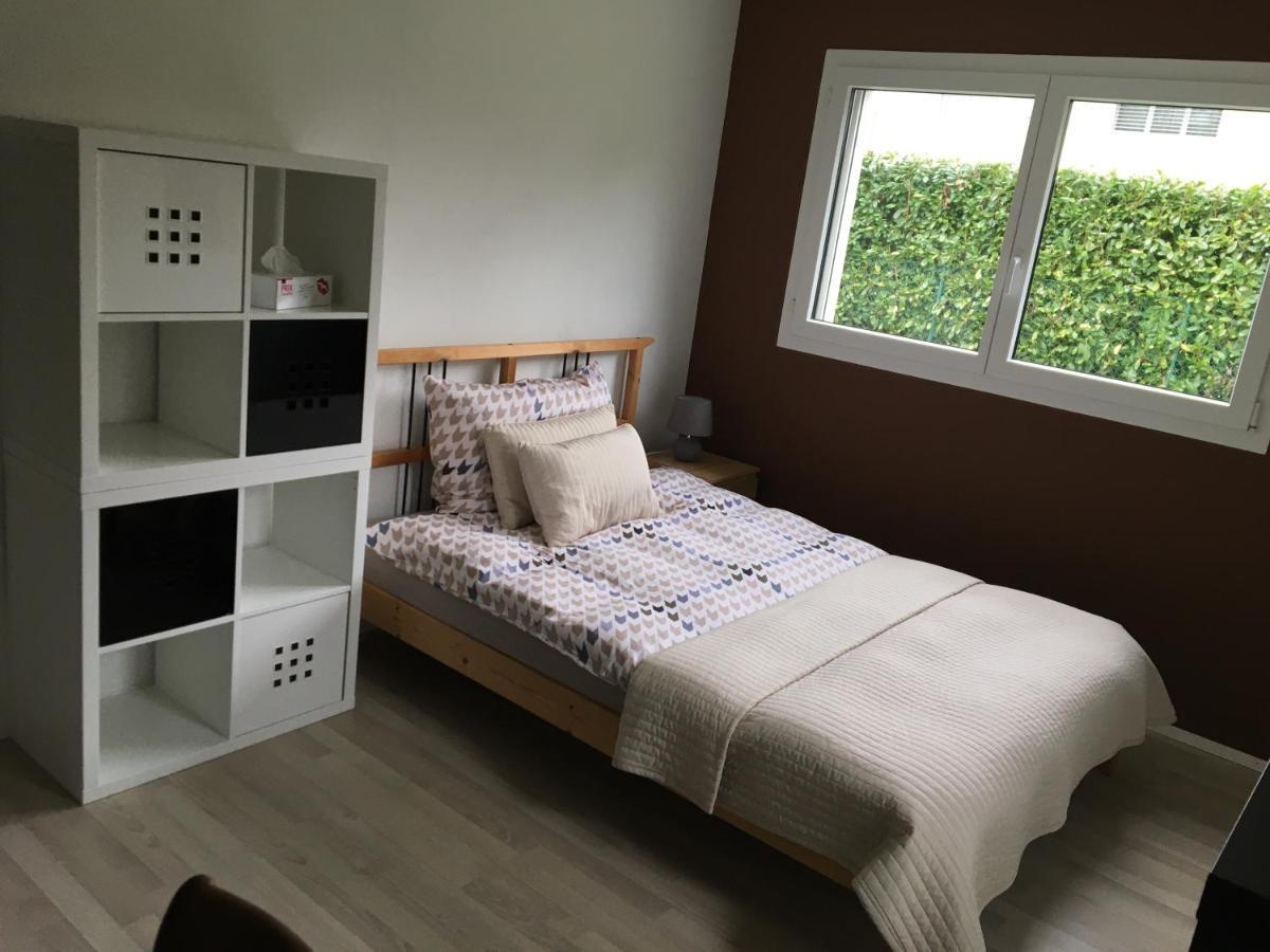 Montaney Guests House - Epfl Bed & Breakfast Ecublens  Екстериор снимка
