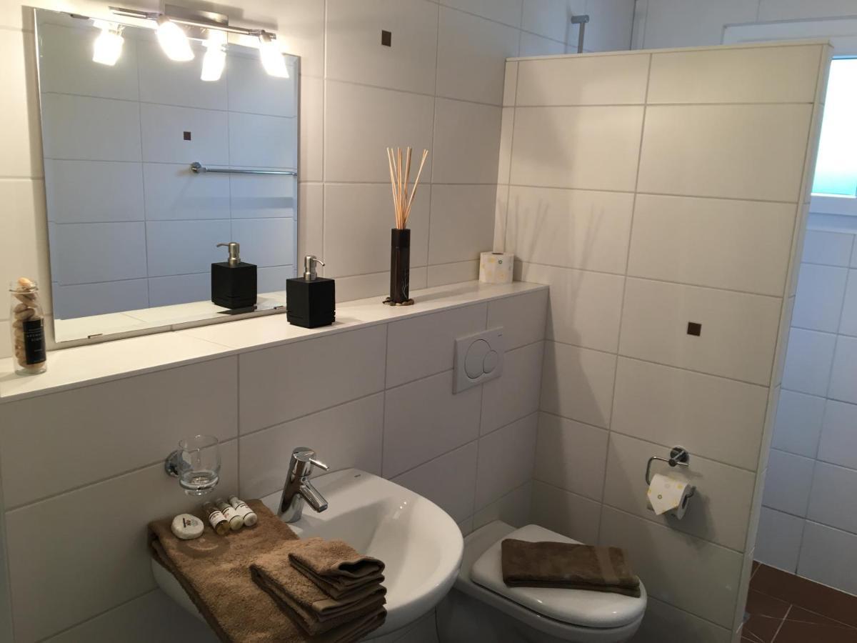 Montaney Guests House - Epfl Bed & Breakfast Ecublens  Екстериор снимка